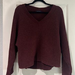 Burgundy cropped long sleeve sweater